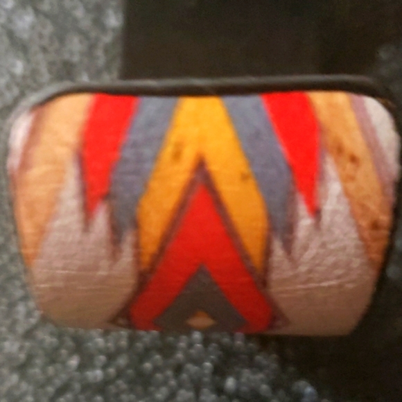 AZTEC CUFF GOLD FAUX WOOD GRAIN ORANGE BLUE - Picture 3 of 7